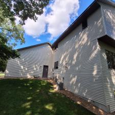 Affordable-House-Washing-in-Becker-MN 3