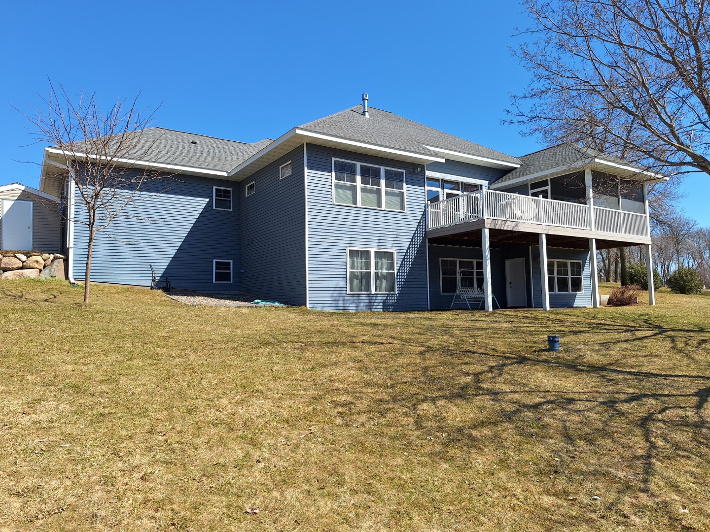 Lake Home House Washing Completed in Cold Spring, MN