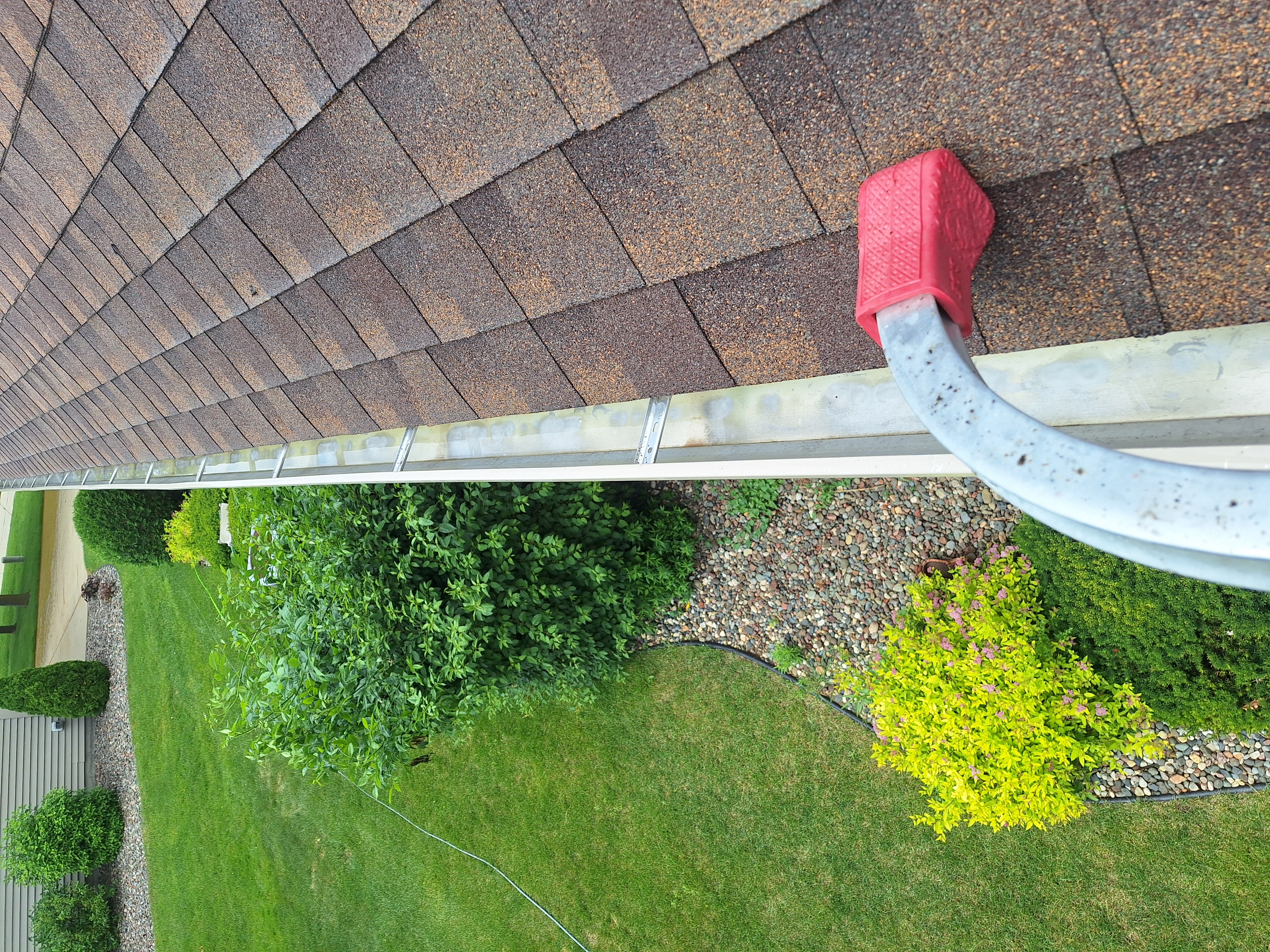 Superior Gutter Cleaning in St. Cloud, MN