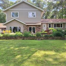 Top-Notch-House-Washing-and-Roof-Cleaning-in-Sartell-MN 0